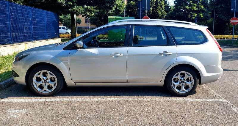 Usata 2010 Ford Focus Style Station wagon | 3900 € (Buon prezzo) - Immagine 1/4
