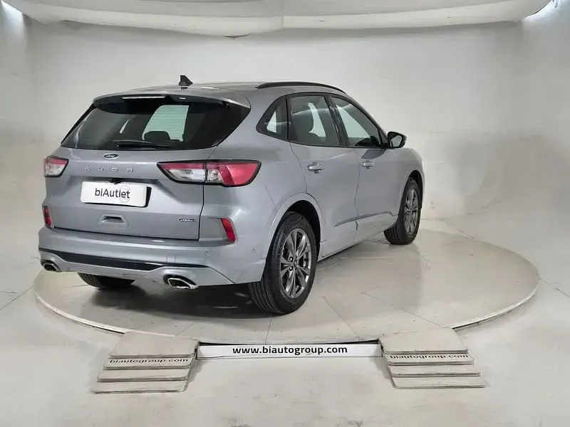 Usata Ford Kuga ST-Line 224 CV (164 kW) 2022 Grigio SUV