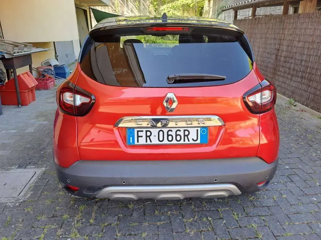 Gebraucht Renault Captur Intens 110 PS (80 kW) 2018 Rot SUV