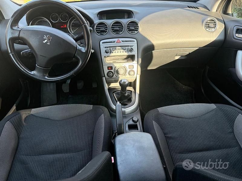 Usata Peugeot 308 90 CV (66 kW) 2010 Berlina