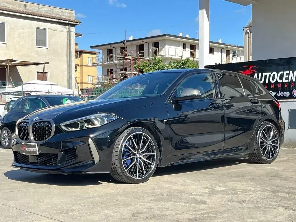 Usata BMW M135 Efficient Dynamics 306 CV (225 kW) 2021 Nero Utilitaria
