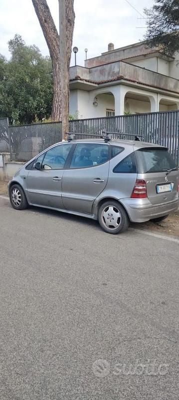 Usata Mercedes A200 116 CV (85 kW) 2004 Grigio Berlina