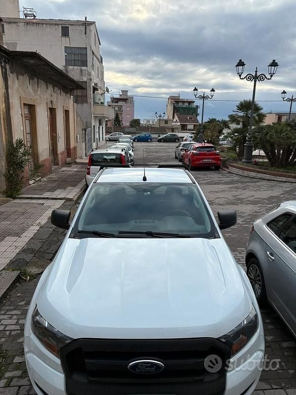 Usata Ford Ranger 160 CV (117 kW) 2016 Bianco Pick-up