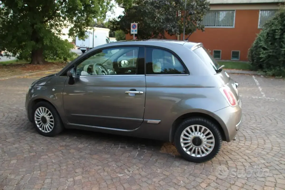 Usata Fiat 500 69 CV (50 kW) 2010 Grigio Berlina