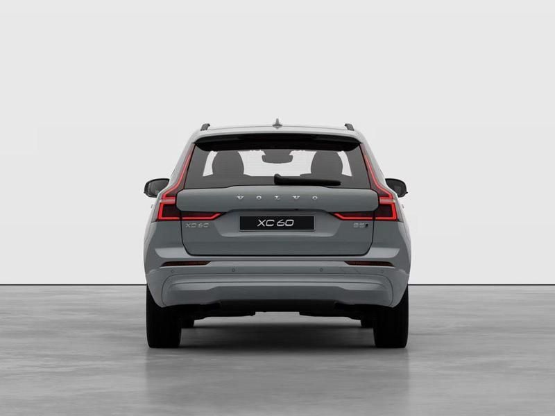 Nuova Volvo XC60 Core 251 CV (184 kW) 2025 SUV