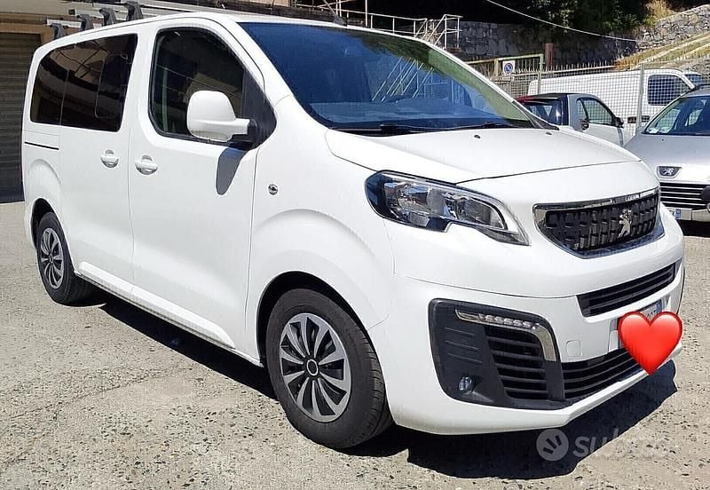 Usata Peugeot Traveller 120 CV (88 kW) 2020 Bianco Monovolume