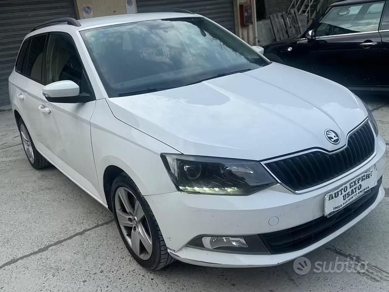 Usata Skoda Fabia Style 105 CV (77 kW) 2016 Bianco Station wagon
