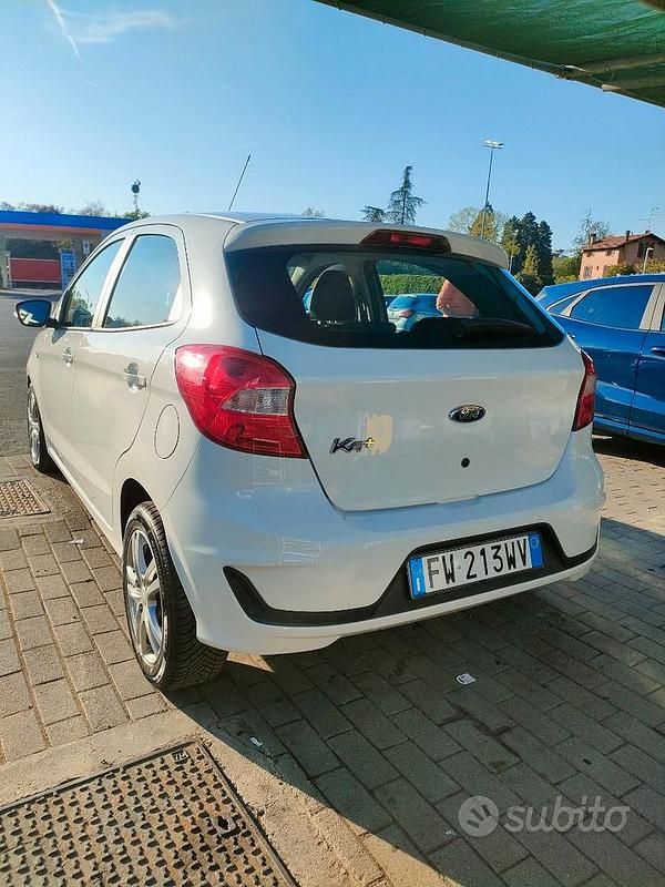 Usata Ford Ka Plus Ultimate 86 CV (63 kW) 2019 Bianco Utilitaria