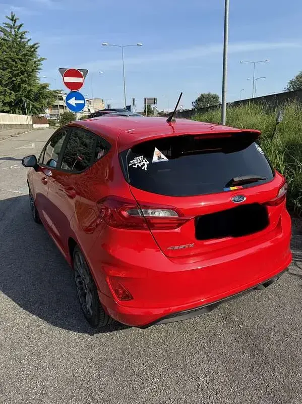 Usata Ford Fiesta ST-Line 86 CV (63 kW) 2019 Rosso Utilitaria