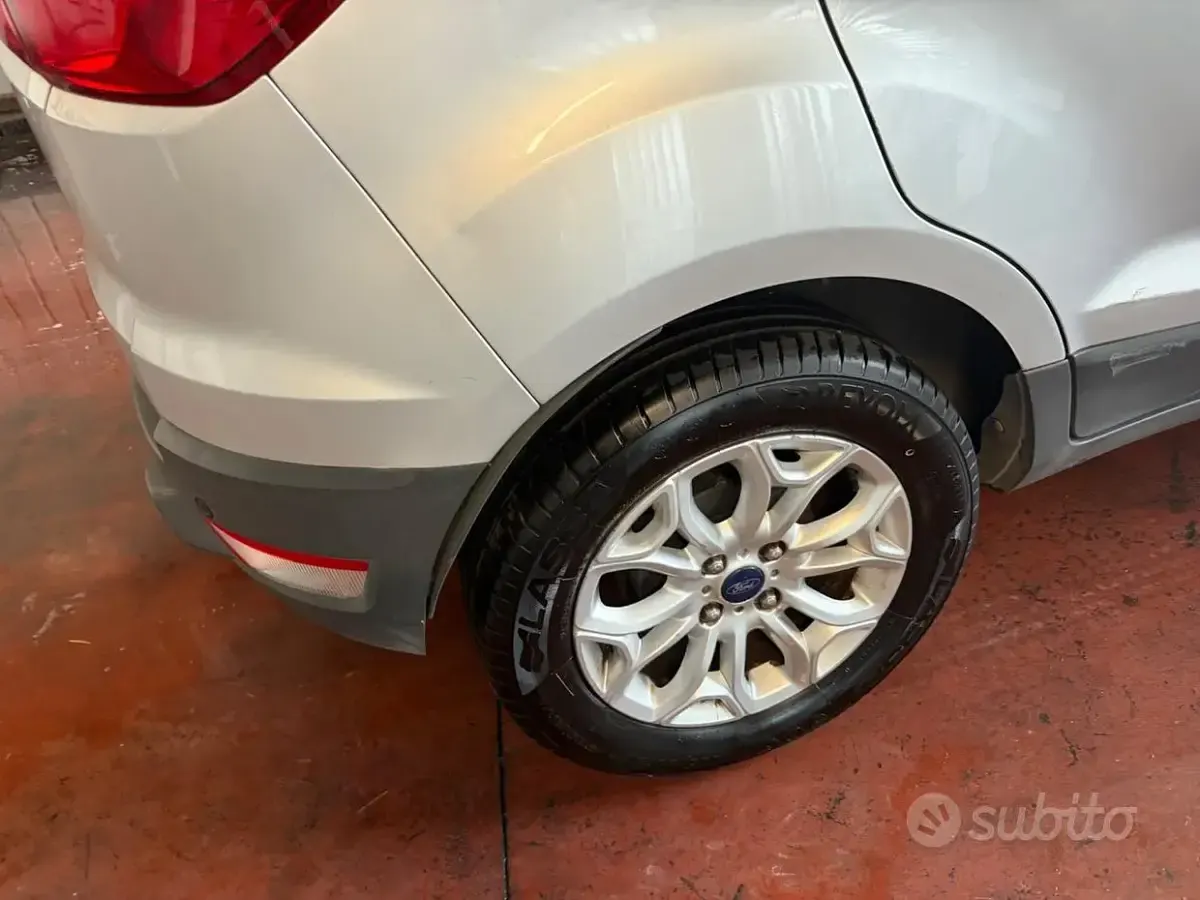 Usata Ford Ecosport Titanium 95 CV (69 kW) 2018 Grigio SUV