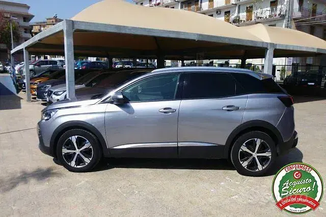 Usata Peugeot 3008 Allure 131 CV (96 kW) 2018 Grigio SUV