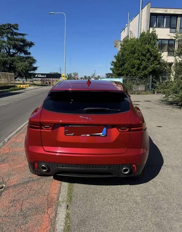 Usata Jaguar E-Pace R-Dynamic 200 CV (147 kW) 2019 Rosso SUV