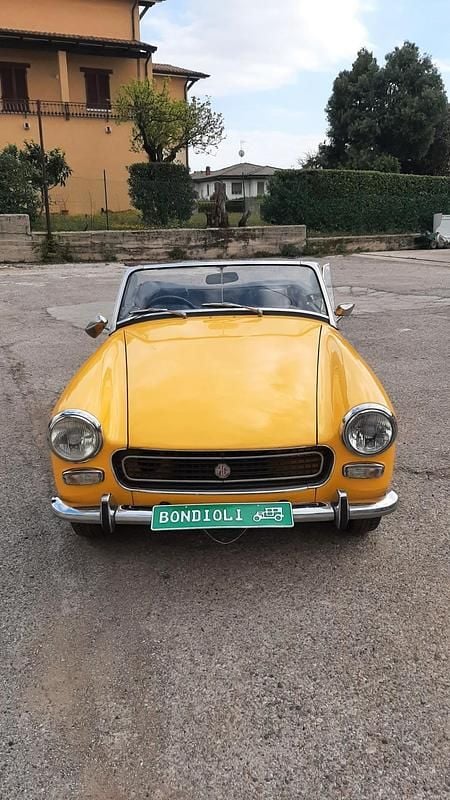 Usata MG Midget 65 CV (47 kW) 1973 Giallo Cabrio