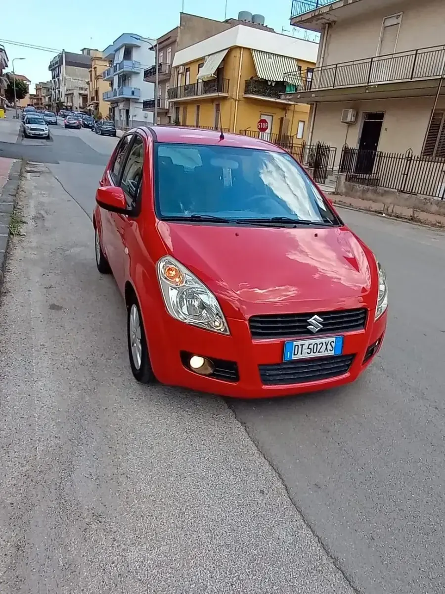 Usata Suzuki Splash 65 CV (47 kW) 2009 Rosso Utilitaria
