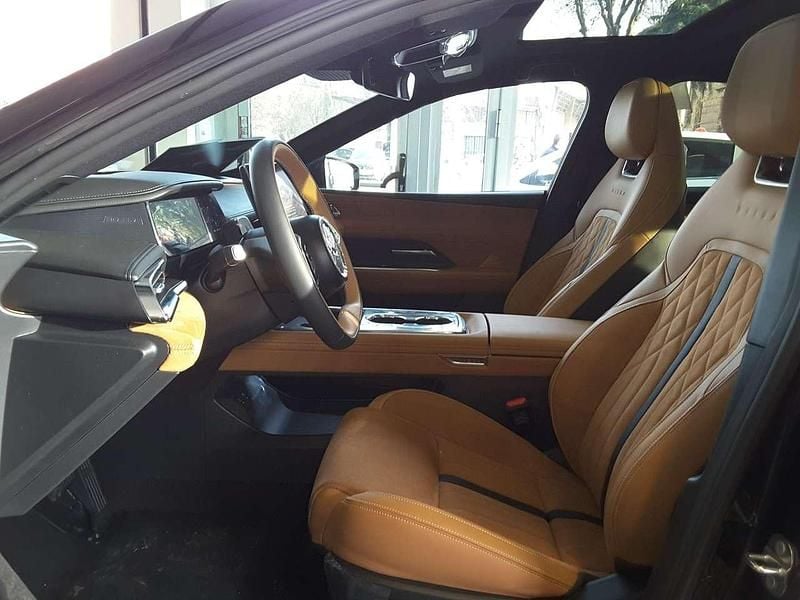 Nuova Mazda 6e Takumi-Line 189 kW (258 CV) 2026 Jet black met Berlina