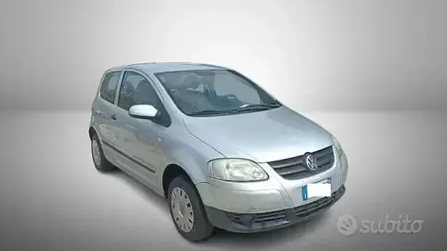 Usata VW Fox 75 CV (55 kW) 2006 Utilitaria