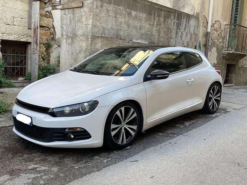 Usata VW Scirocco Edition 170 CV (125 kW) 2011 Bianco Coupé