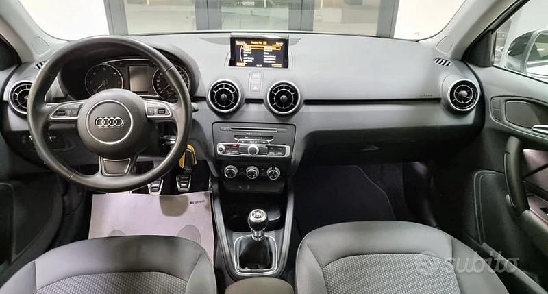 Usata Audi A1 Ambiente 90 CV (66 kW) 2017 Bianco Utilitaria