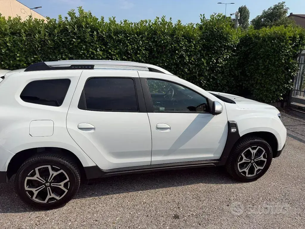 Usata Dacia Duster Prestige 90 CV (66 kW) 2018 Bianco SUV