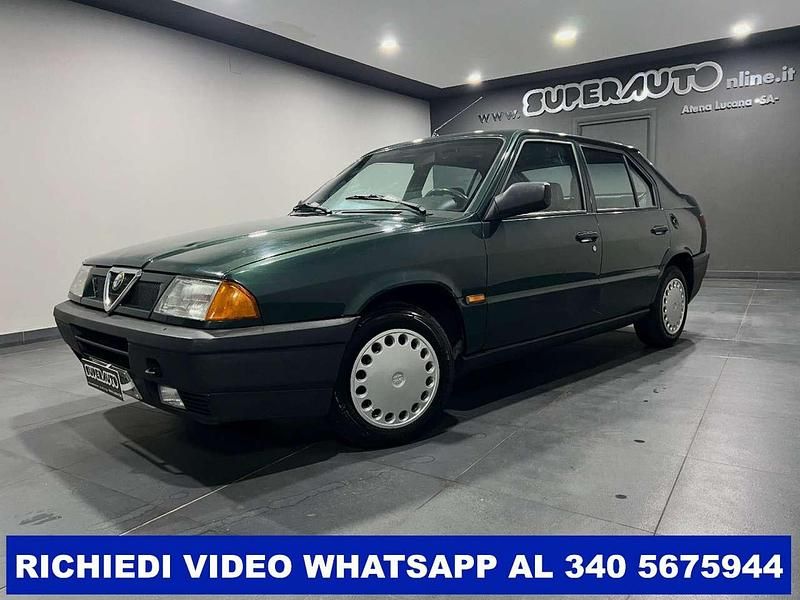 Usata Alfa Romeo 33 90 CV (66 kW) 1990 Verde Berlina