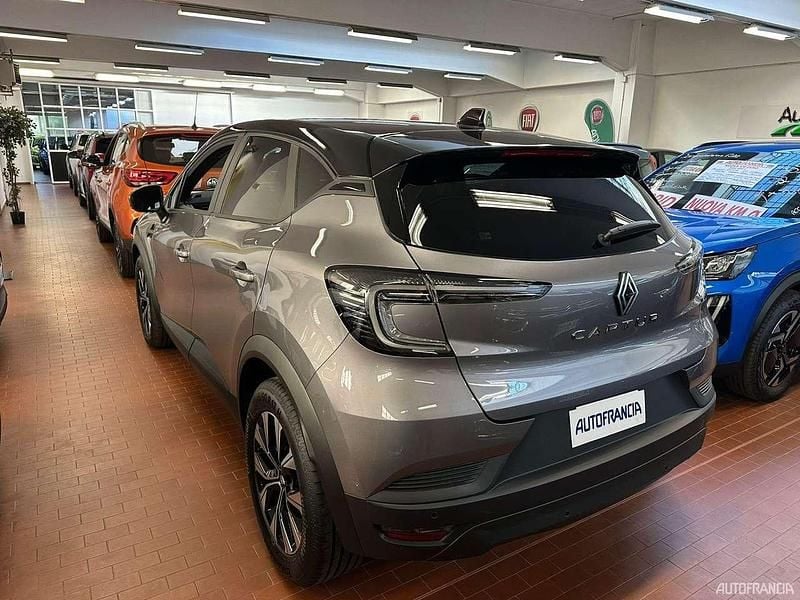 Nuova Renault Captur Evolution 100 CV (73 kW) 2025 Grigio SUV