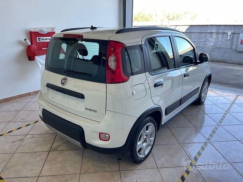 Usata Fiat Panda City Life 70 CV (51 kW) 2023 Bianco Utilitaria