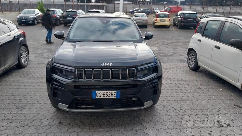 Usata Jeep Avenger 101 CV (74 kW) 2024 Nero SUV