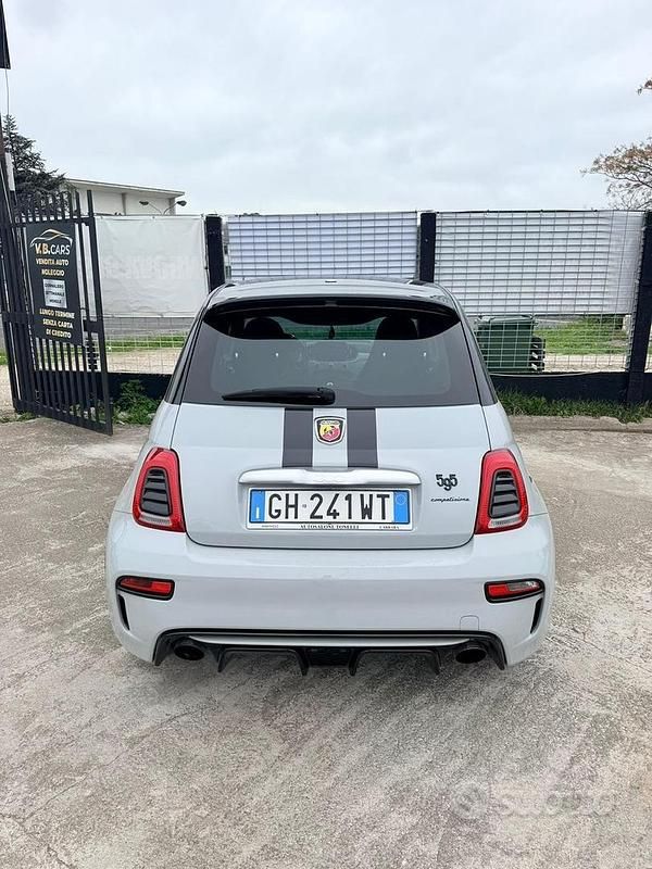 Usata Abarth 595 145 CV (106 kW) 2022 Grigio Berlina