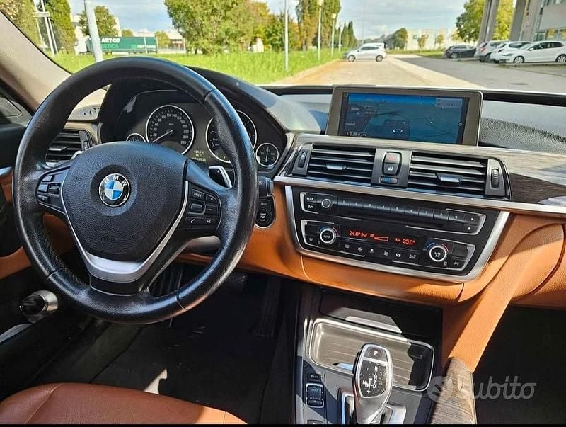 Usata BMW 330 Sport Line 258 CV (189 kW) 2014 Grigio Berlina