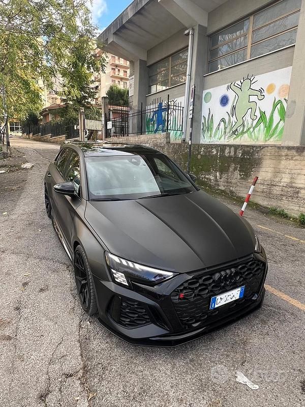 Usata Audi RS3 Ambiente 400 CV (294 kW) 2023 Nero Berlina