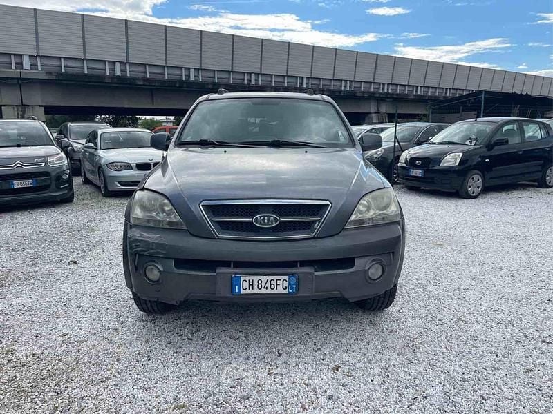Usata Kia Sorento 140 CV (102 kW) 2004 Grigio SUV