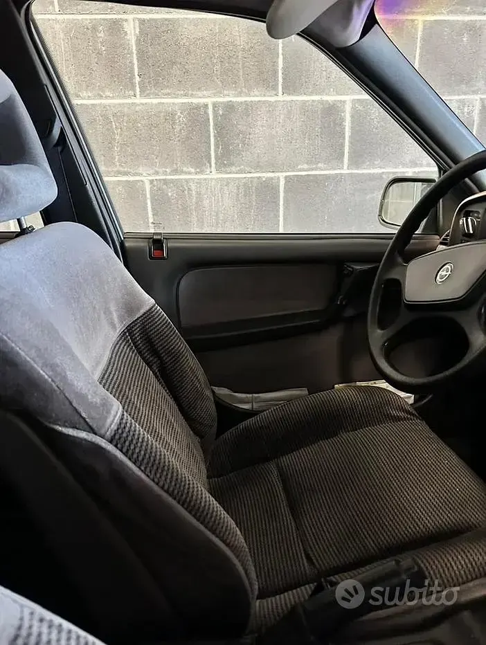 Usata Opel Omega 122 CV (89 kW) 1988 Berlina