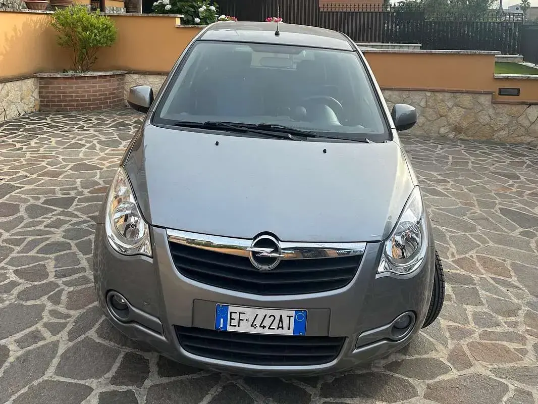 Usata Opel Agila Enjoy 68 CV (50 kW) 2010 Grigio Utilitaria