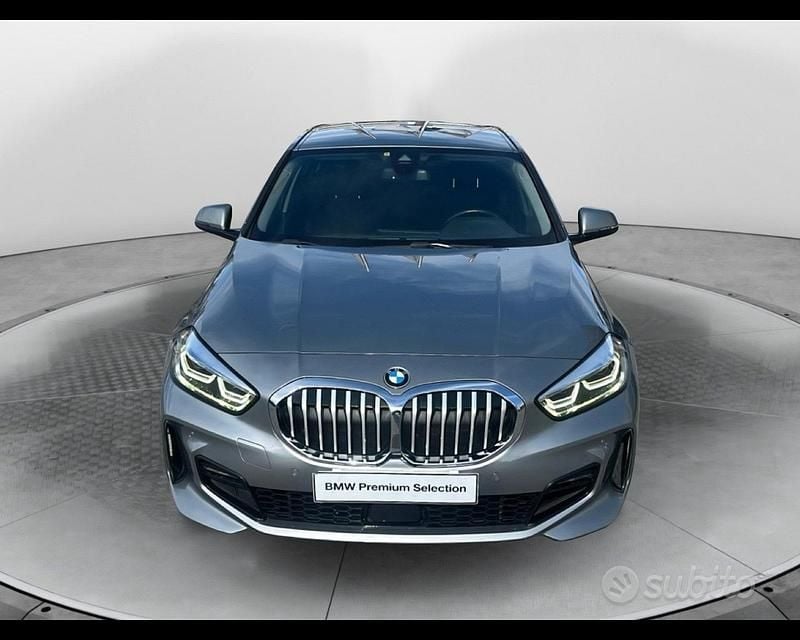 Usata BMW 118 M Sport 150 CV (110 kW) 2022 Skyscraper grey metallic Utilitaria
