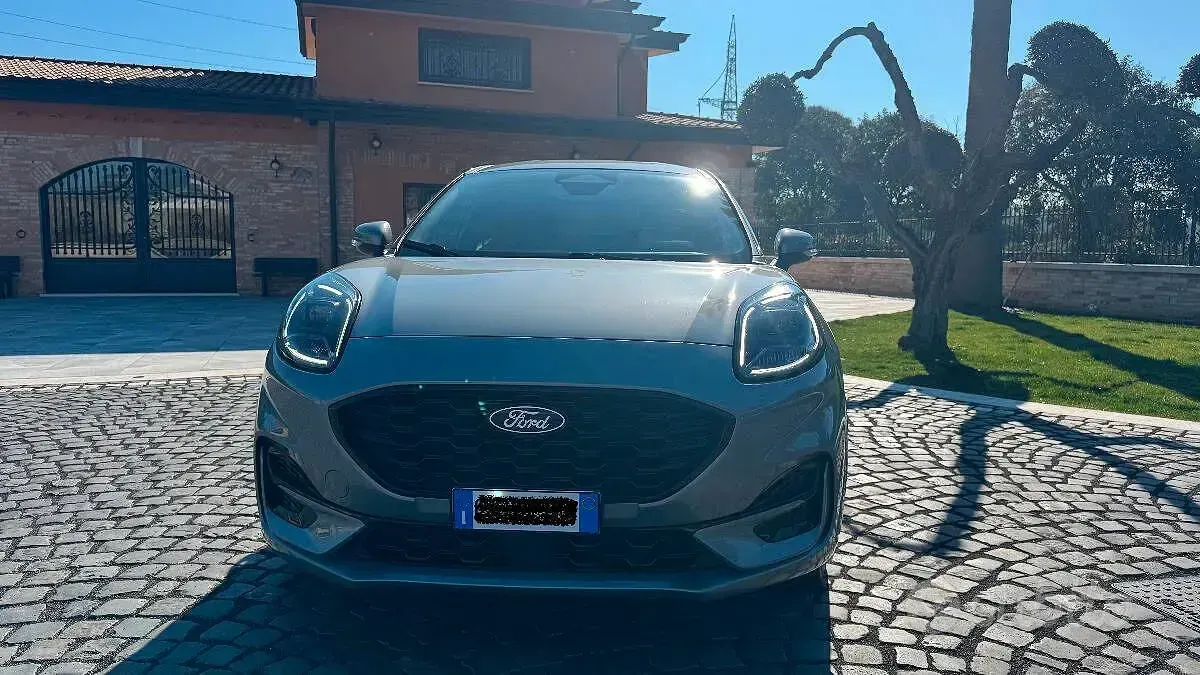 Usata Ford Puma ST-Line 125 CV (91 kW) 2025 Grigio SUV