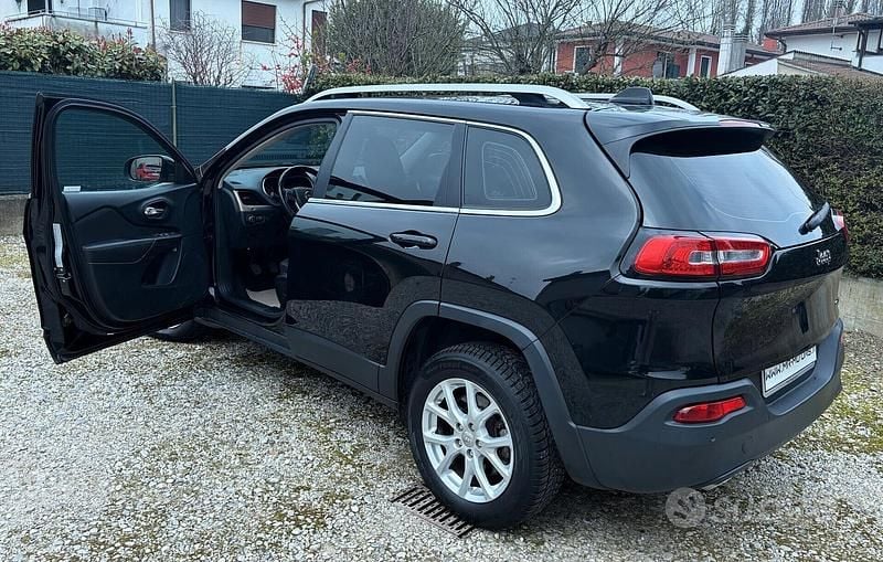 Usata Jeep Cherokee 140 CV (102 kW) 2017 Nero SUV
