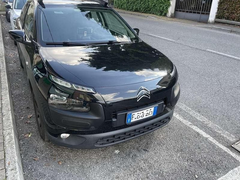 Occasion Citroën C4 101 ch (74 kW) 2017 Noir SUV