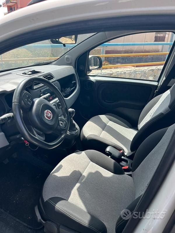 Usata Fiat Panda 95 CV (69 kW) 2017 Bianco Utilitaria