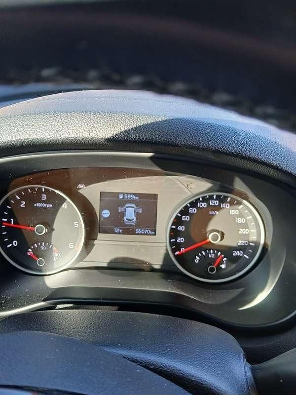 Usata Kia Sportage Urban 136 CV (100 kW) 2021 Nero SUV