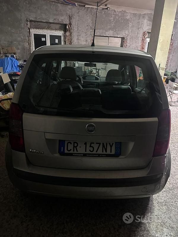 Usata Fiat Idea 2005 Grigio Monovolume