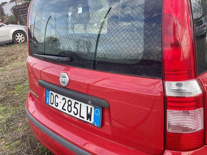 Usata Fiat Panda 60 CV (44 kW) 2006 Rosso Utilitaria