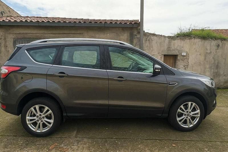 Usata Ford Kuga Business Edition 120 CV (88 kW) 2019 SUV