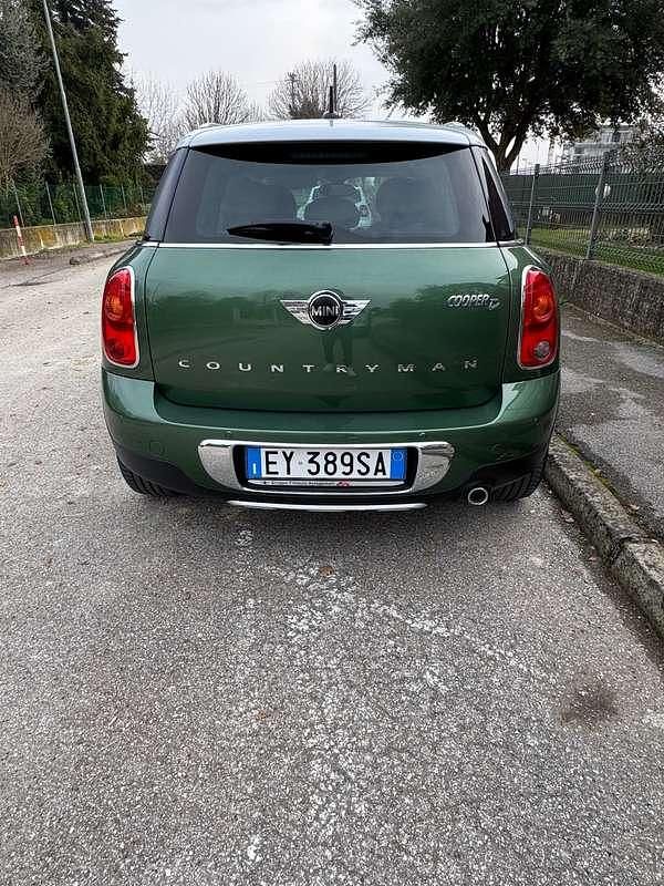 Usata Mini Cooper D Countryman 111 CV (81 kW) 2015 Verde SUV
