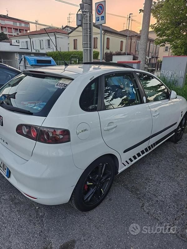 Usata Seat Ibiza 80 CV (58 kW) 2008 Bianco Berlina