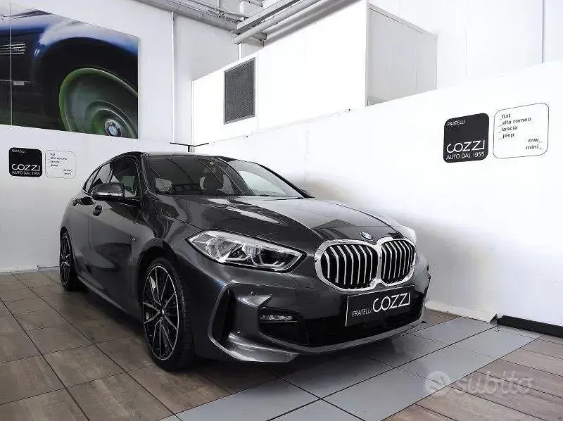 Usata BMW 118 M Sport 136 CV (100 kW) 2020 Grigio Utilitaria