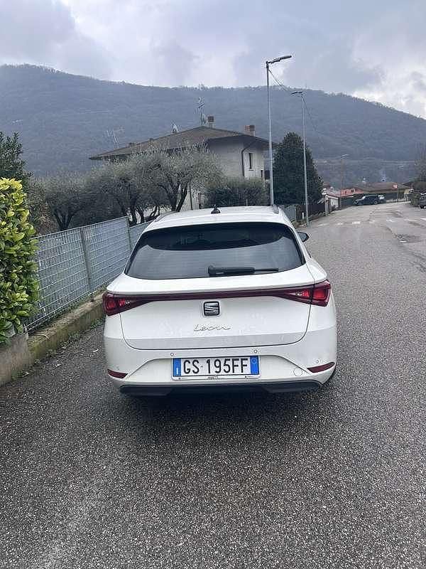 Usata Seat Leon ST Business 131 CV (96 kW) 2020 Station wagon