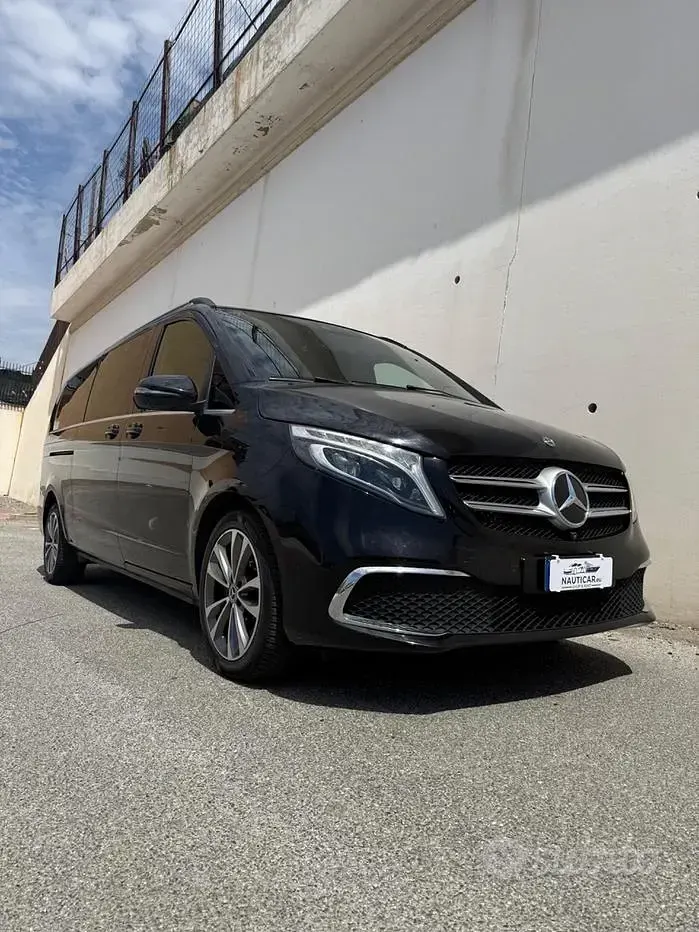 Usata Mercedes V250 Premium 190 CV (139 kW) 2019 Nero Monovolume