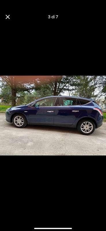 Usata Lancia Delta Gold 120 CV (88 kW) 2012 Utilitaria