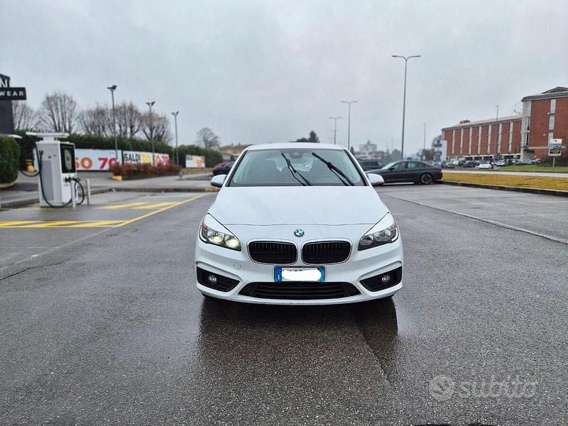 Usata BMW 216 Comfort Edition 116 CV (85 kW) 2017 Bianco Monovolume