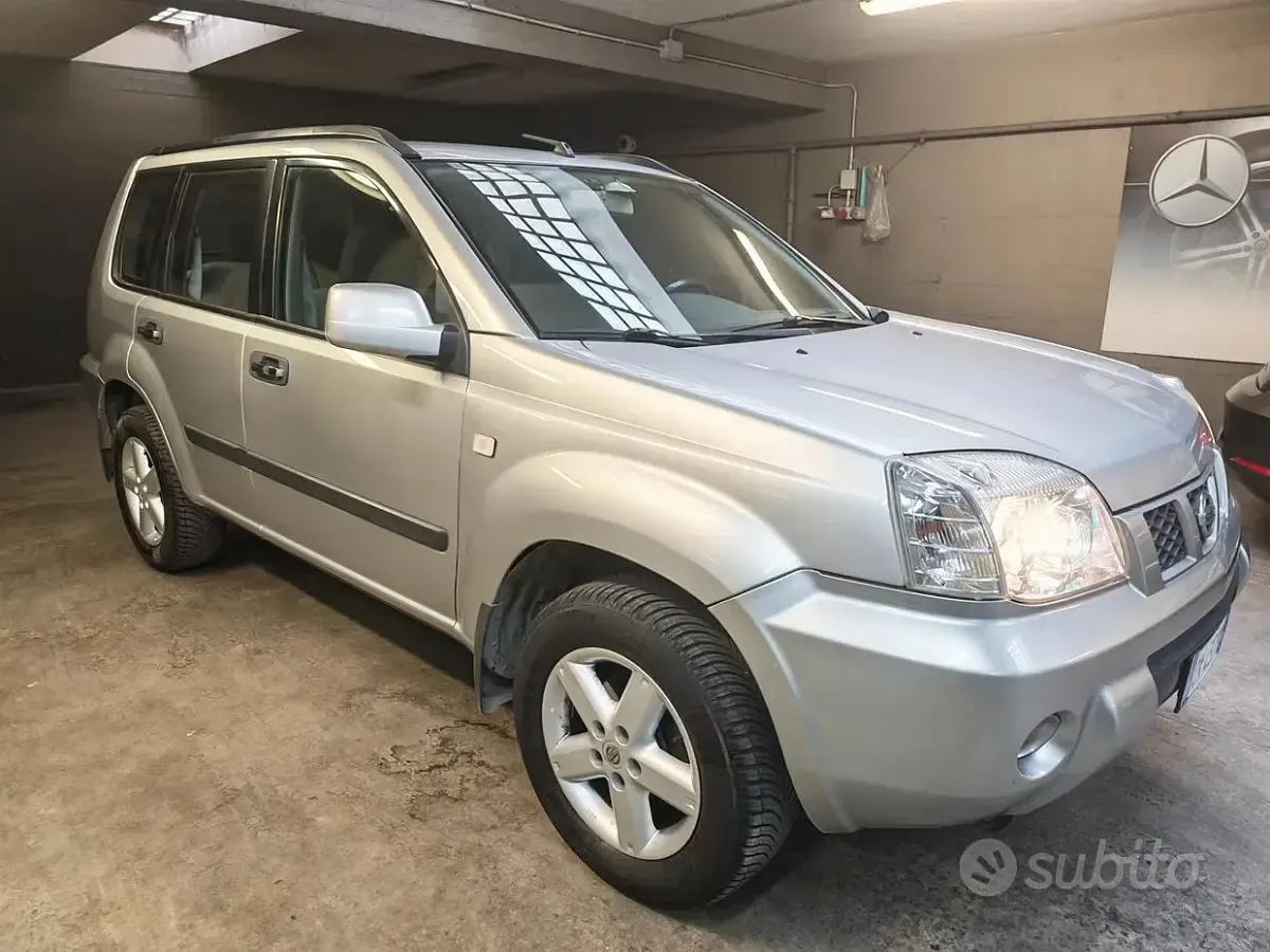 Usata Nissan X-Trail 136 CV (100 kW) 2005 SUV